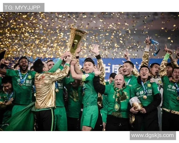 2016年足协杯经典对决北京国安迎战恒大争夺冠军荣耀