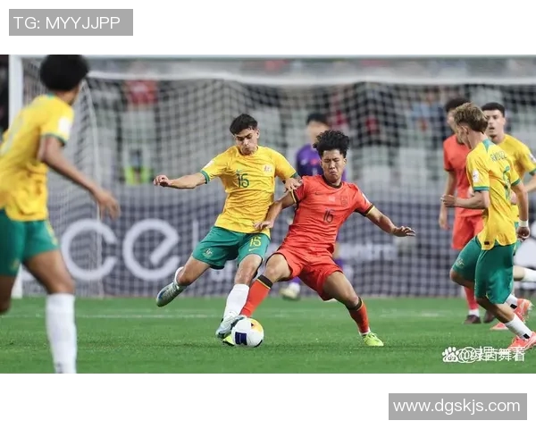 激战世界杯小组赛日本队迎战塞内加尔队争夺出线机会